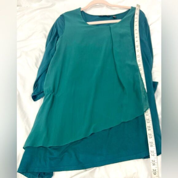 H By Halston, long sleeve green jade assymetrical double layer top size S - Picture 8 of 9